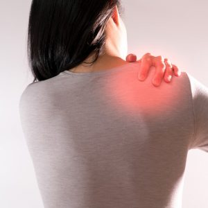 How to Reduce Shoulder Pain Naturally